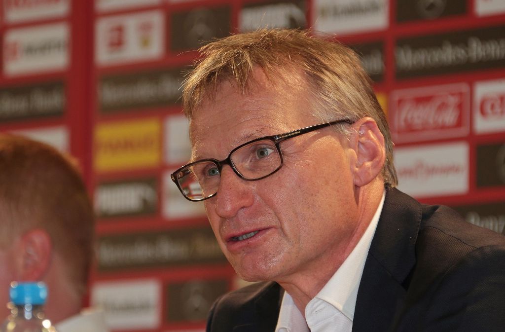 Nachfolger ist Michael Reschke. Er kommt vom FC Bayern München.