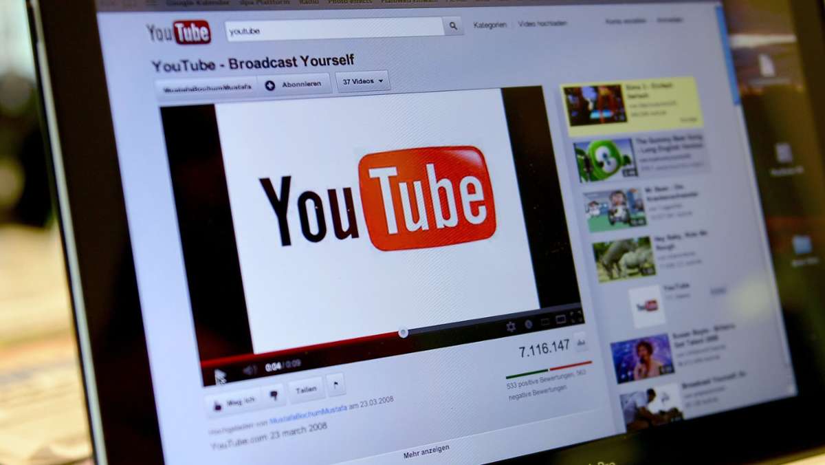  Auch Youtube wird in Zukunft bei der Ermittlung der Single-Charts eine Rolle spielen. Die GfK hat entschieden, dass werbefinanzierte Audio- und Videostreams berücksichtig werden. 