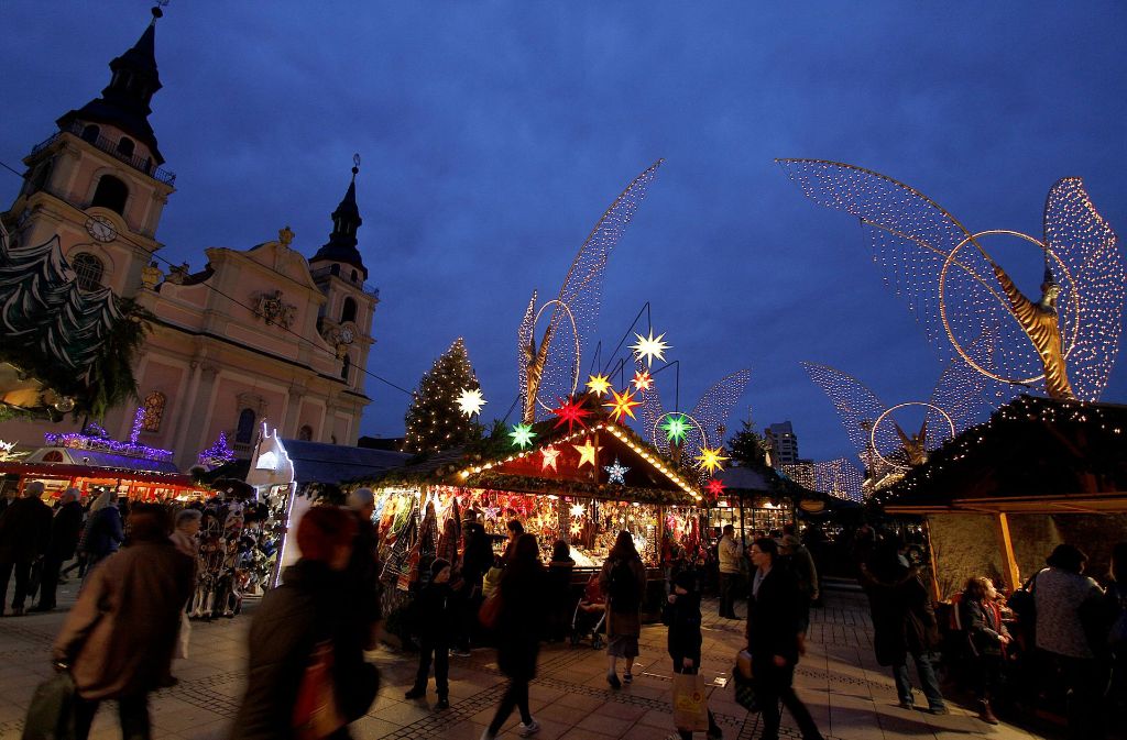 Das barocke Herz der Stadt bildet den perfekten Rahmen für das vorweihnachtliche Spektakel.