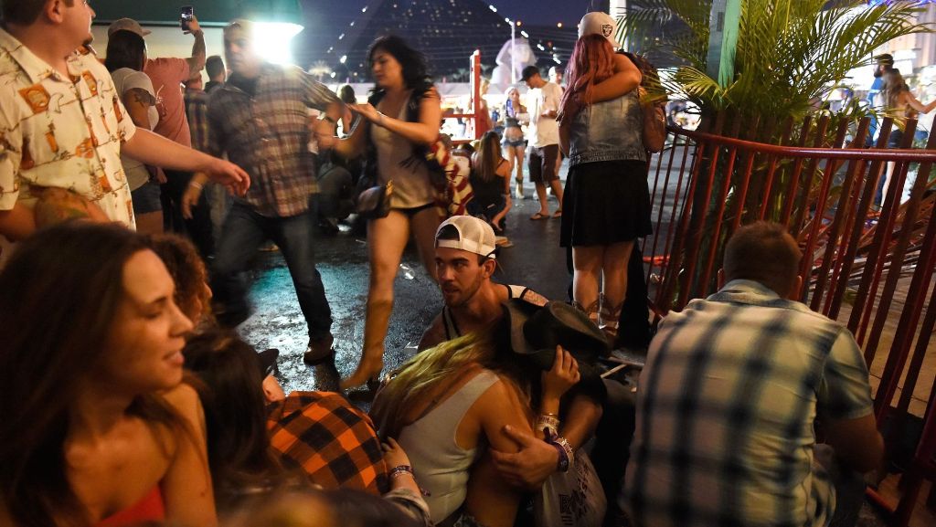 Schüsse in Las Vegas: Zwei Tote und viele verletzte Konzertbesucher