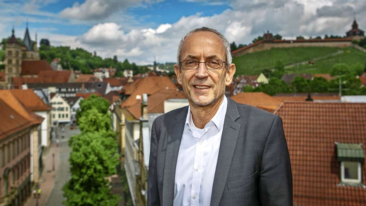  23 Jahre lang hat Wilfried Wallbrecht als Baubürgermeister das Esslinger Stadtbild mit geprägt und weiterentwickelt. Mit Höhen, aber auch mit Tiefen. Jetzt geht er in den Ruhestand. 
