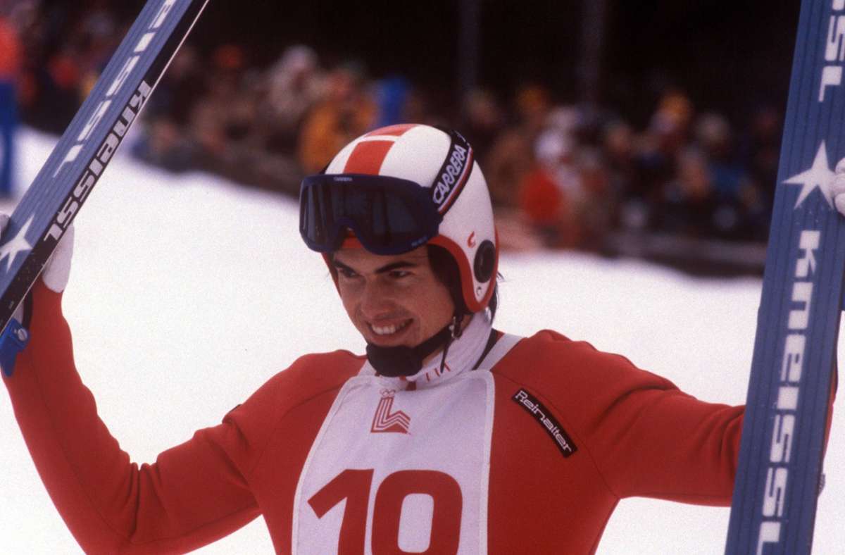 Hubert Neuper – zwei Gesamtsiege Der Österreicher war 1980 und 1981 nicht zu schlagen. Nach seinem Karriereende arbeitete der heute 60-Jährige zunächst in seinem Beruf als Pilot und führte gleichzeitig die väterliche Skischule.
