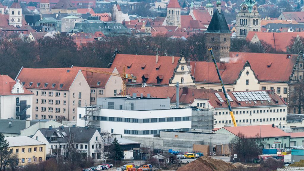 Regensburg: Gefängnis muss wegen Fliegerbombe evakuiert werden