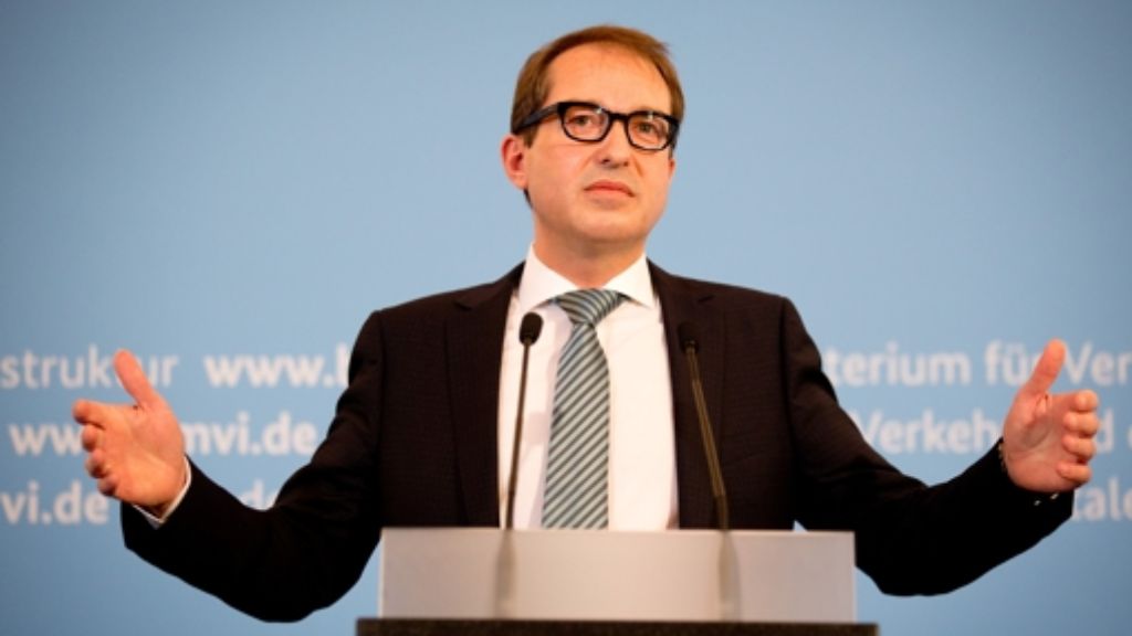 Pkw-Maut: Dobrindt weist Kritik aus Brüssel zurück