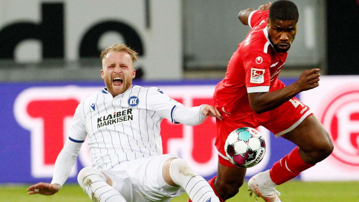 Fortuna Düsseldorf träumt nach einem Herzschlagfinale wieder von der Bundesliga-Rückkehr. Der KSC hingegen verpasst die Minimalchance. 