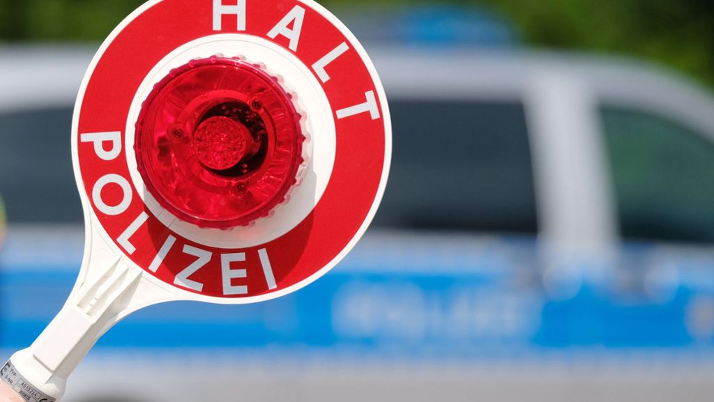 Kontrolle bei Karlsruhe: Polizei stoppt Lastwagenfahrer mit 2,5 Promille