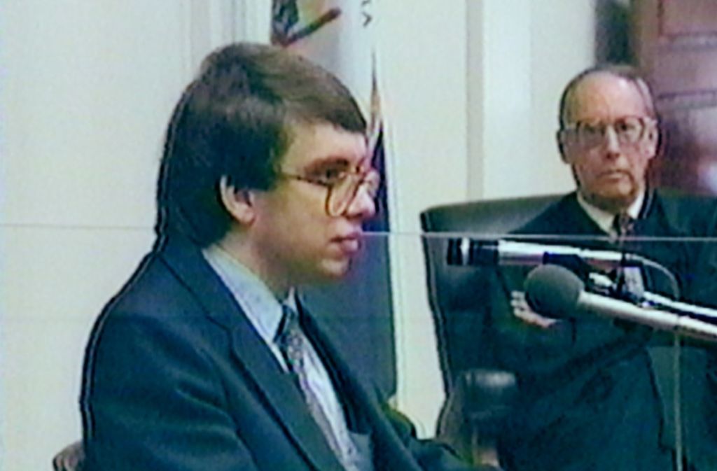 Der deutsche Angeklagte Jens Söring vor einem US-Gericht im Jahr 1990: War das Verfahren fair? Foto: Farnfilm Verleih