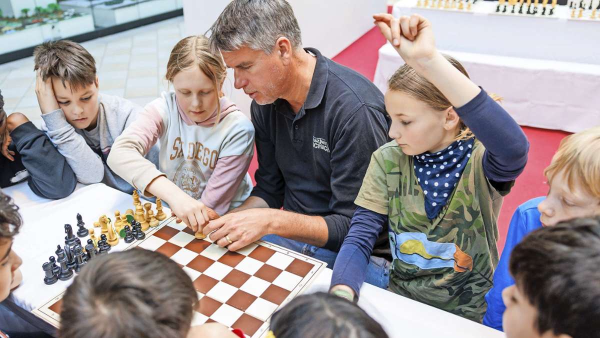 Faszinierende Schachspiele für Kinder in Sindelfingen: Am Anfang steht die „Bauernkloppe“