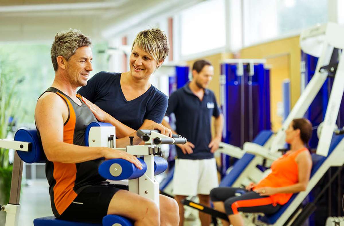 Trainieren Sie in unserem „Fitness im Solemar“ und nehmen Sie an den wöchentlichen Kursen teil.