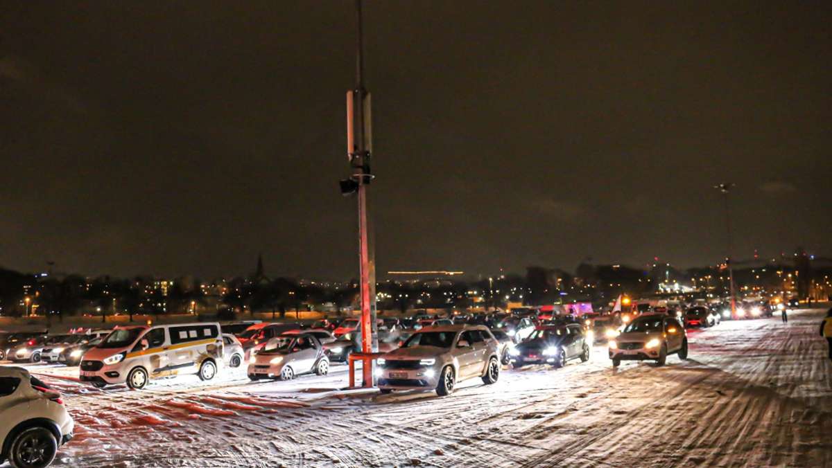 Kundgebung in Stuttgart: Wieder Coronaprotest mit Autos