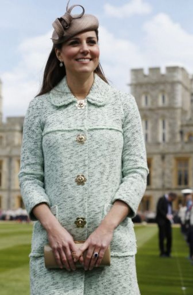Bildhübsch in zartem Pistaziengrün: Kate bei einem Treffen der Pfadfinder am Schloss Windsor.