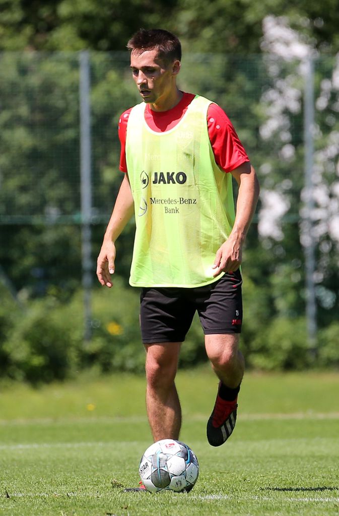 Philipp Klement am Ball
