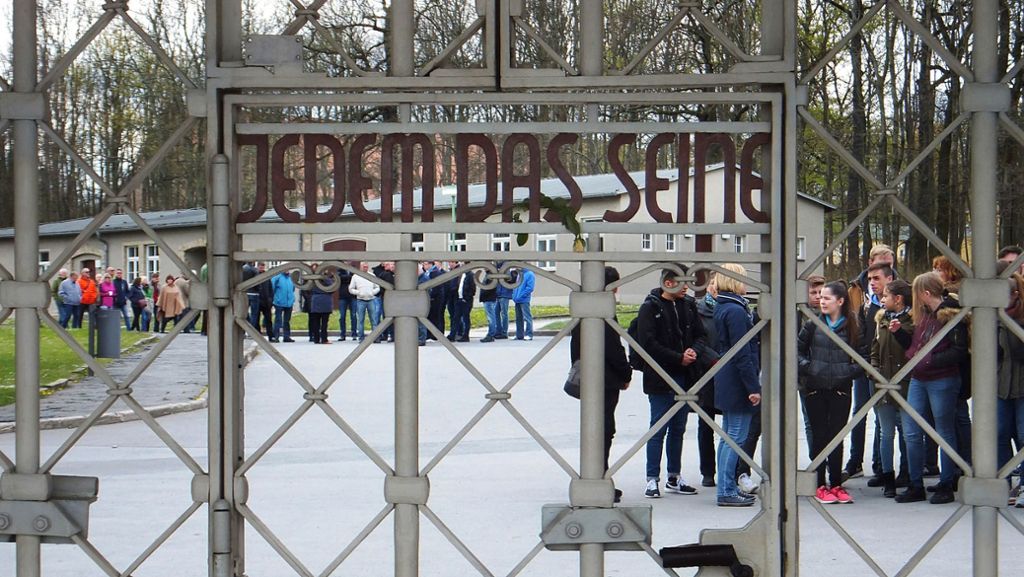  Der AfD-Rechtsaußen Björn Höcke hat bereits Hausverbot. Jetzt ließ die Gedenkstätte Buchenwald sämtliche Gesinnungsgenossen wissen, dass sie dort nicht willkommen sind – eine heikle Kollektivstrafe. 