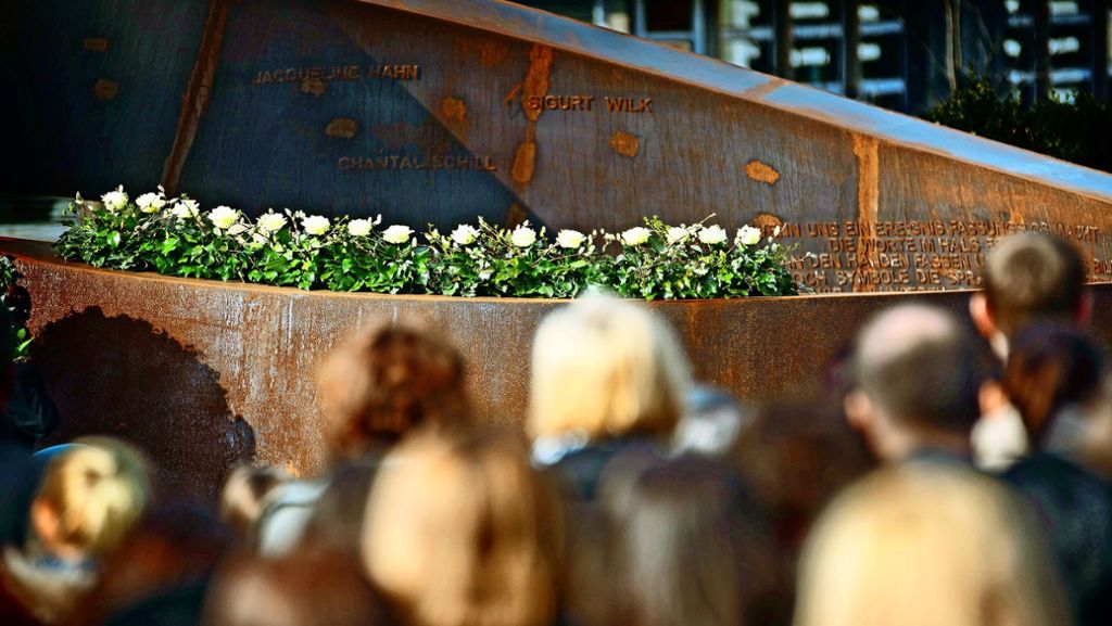 Zehn Jahre nach dem Amoklauf: Die Gedenkfeier in Winnenden bleibt  betont still
