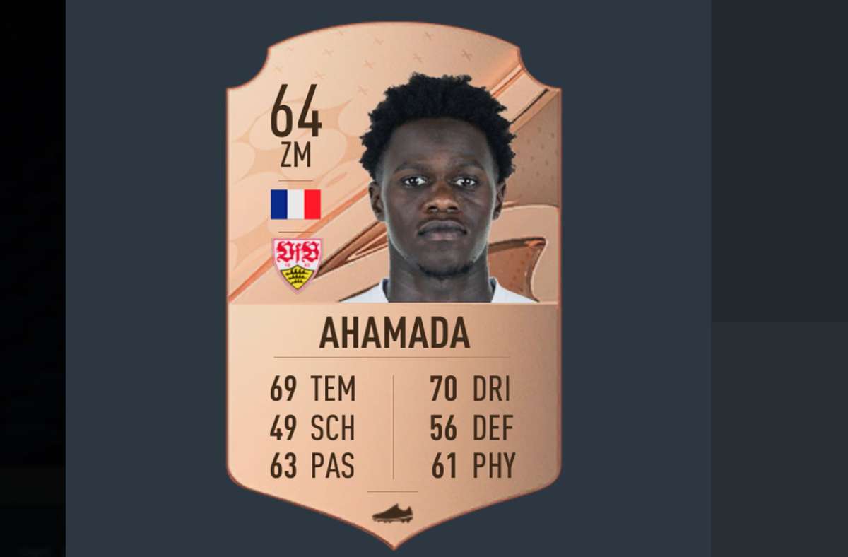 Naouirou Ahamada kommt als Bronzespieler mit einem Wert von 64. Den besten Wert hat der Mittelfeldspieler mit 70 beim Dribbling.