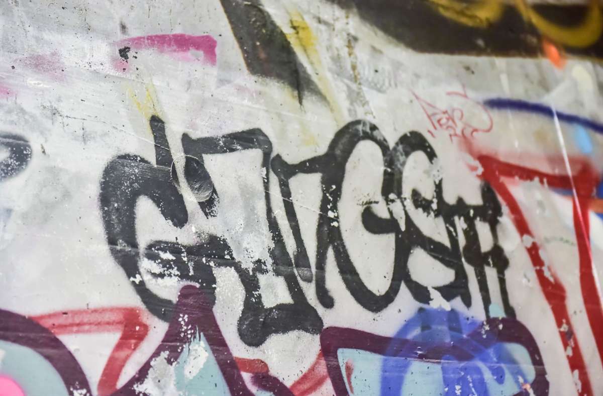 Wer weiß, ob die Wissenschaftler des Kunstmuseums eines Tages erforschen werden, von wem die Graffiti in ihrem Keller stammt.