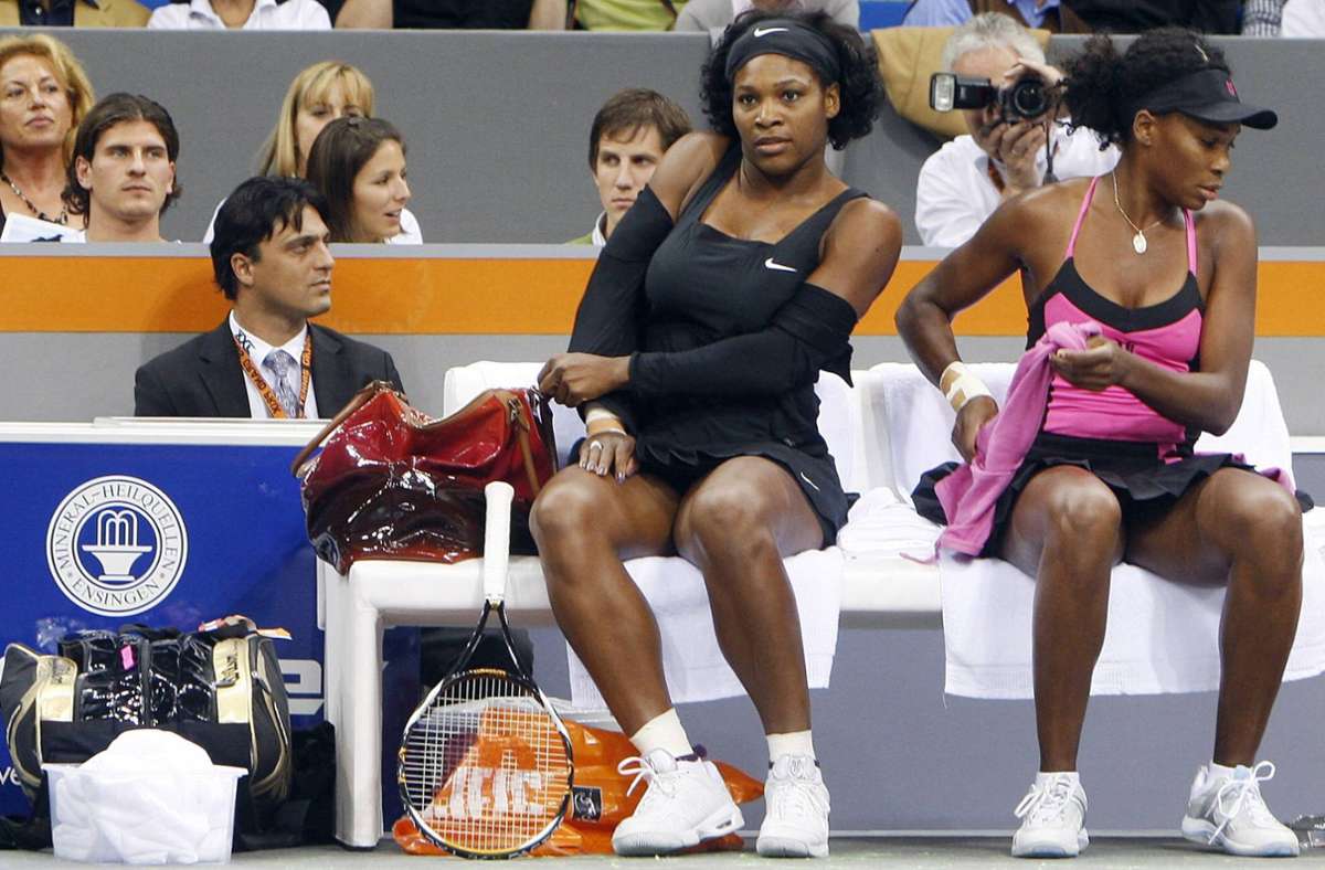 Serena Williams (links) hat 23 Grand-Slam-Turniere gewonnen.