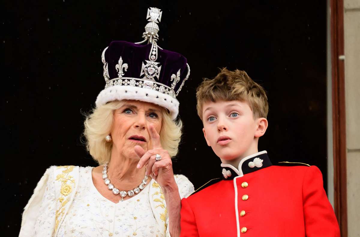 Königin Camilla mit ihrem Enkel Freddy, ...