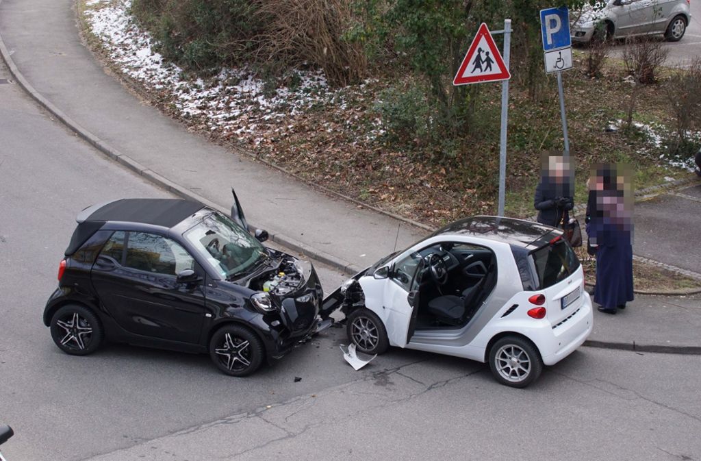 Der Unfall ereignete sich gegen 7.20 Uhr die Marabustraße in Stuttgart-Mühlhausen.