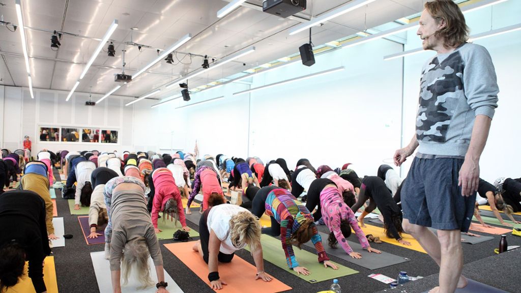 Yoga-Lehrer Patrick Broome: „Bierhoff will Yoga beim DFB etablieren“