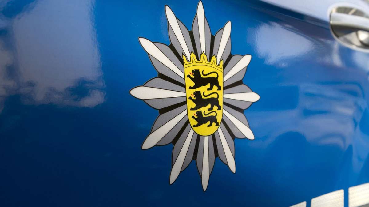 Bei Renningen: Polizei sucht nach Eigentümer von verlorener Ladung