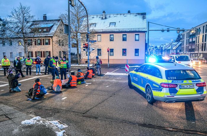 Klimaproteste in Baden-Württemberg: Polizei mit über 1000 Einsatzstunden wegen Letzter Generation