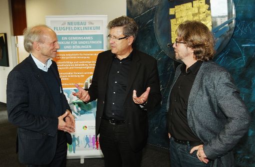 Das Planerteam für die Flugfeldklinik steht fest: Guido Meßthaler, Ralf Landsberg und Albrecht Randecker (von links). Foto: factum/Bach