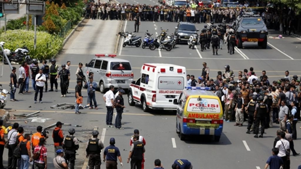 Terroranschlag in Jakarta: IS-Terrormiliz bekennt sich