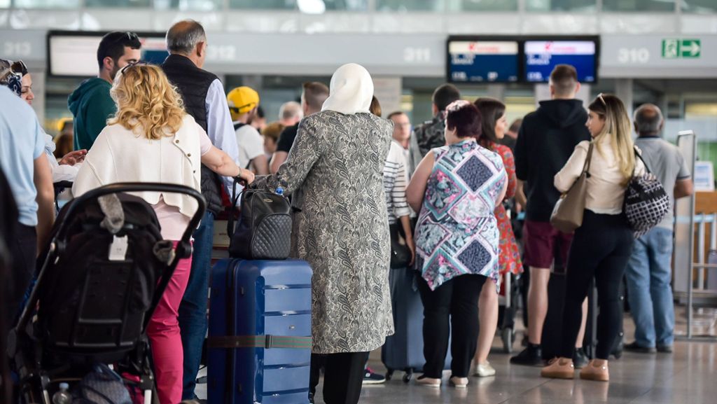 Stuttgarter Flughafen: Tipps für weniger Stress beim Check-in