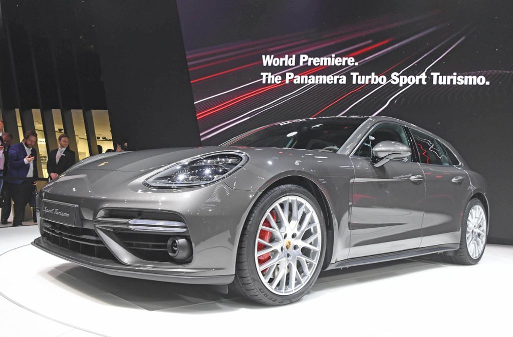 Der Porsche Panamera Turbo Sport Turismo ist der erste Kombi in der Firmengeschichte des Autobauers.