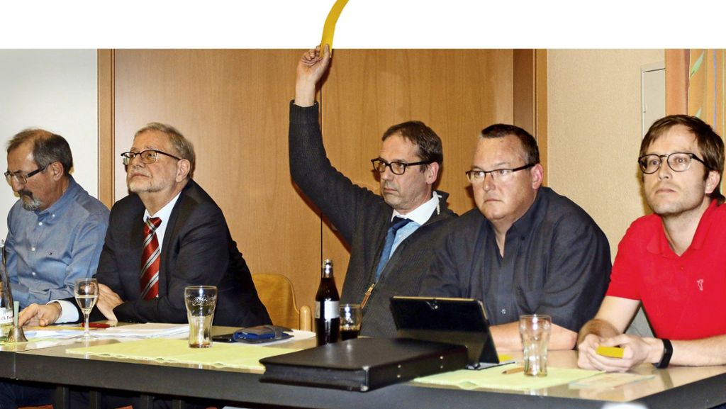 SV Leonberg/Eltingen: Heftiger Gegenwind für den Vorsitzenden