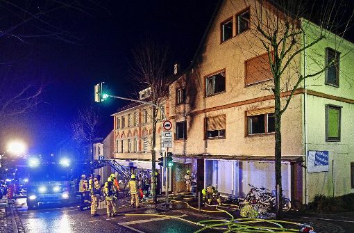 Im Januar legte der mutmaßliche Täter gleich zwei Mal Feuer in diesem Wohnhaus in der Pforzheimer Straße. Foto: factum/Bach