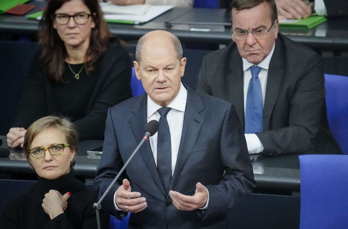 Olaf Scholz stellt sich der Befragung durch die Bundestagsabgeordneten. Foto: dpa/Kay Nietfeld