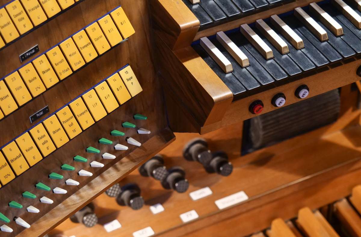 Seit der Einweihung quasi unverändert geblieben: die Walcker-Orgel in der Friedenskirche