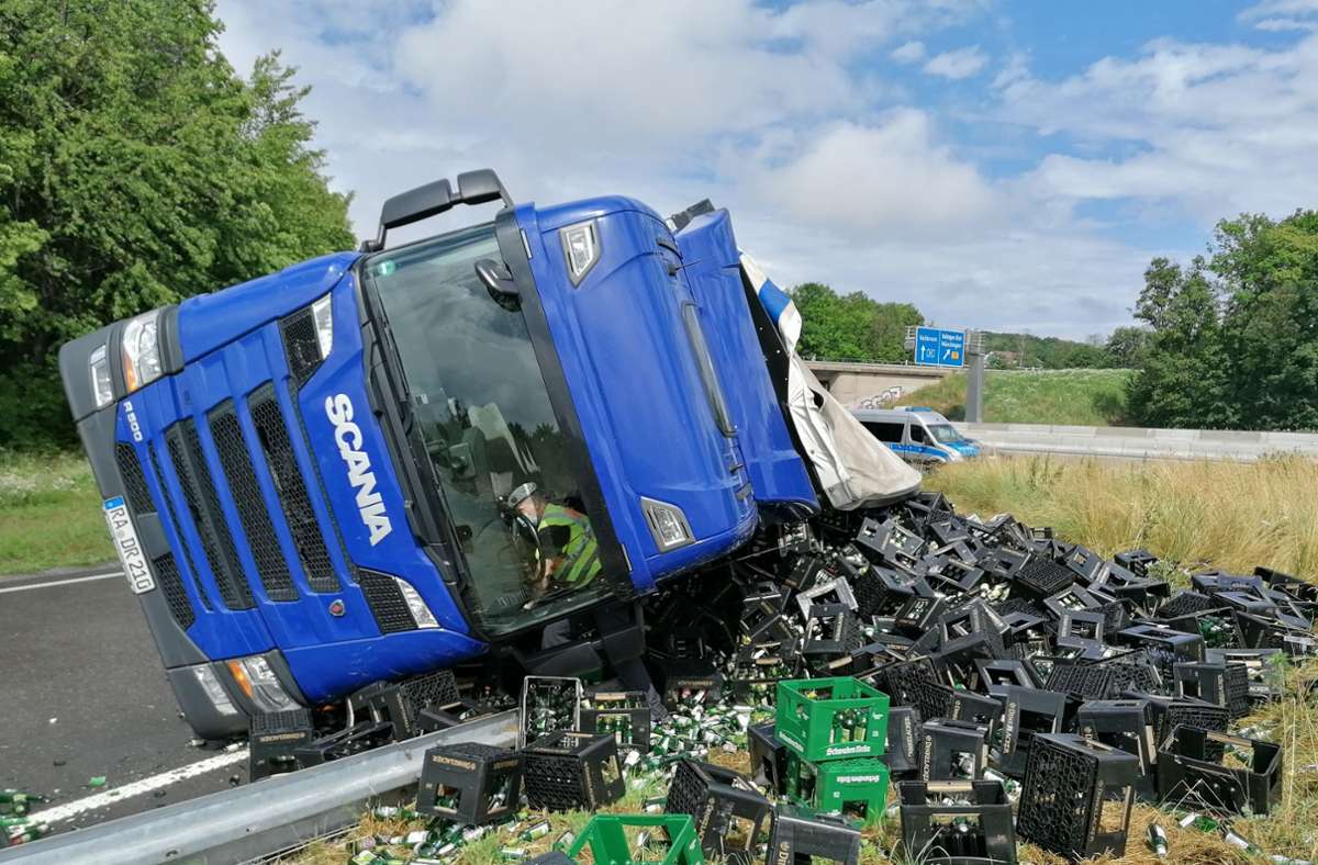 In der Autobahnausfahrt Zuffenhausen hat sich am Dienstag ein Unfall ereignet.