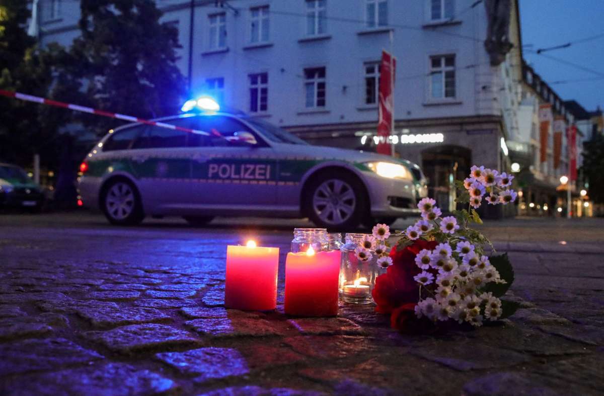 Würzburg steht auch Tage nach der Messerattacke noch unter Schock. Foto: AFP/ARMANDO BABANI