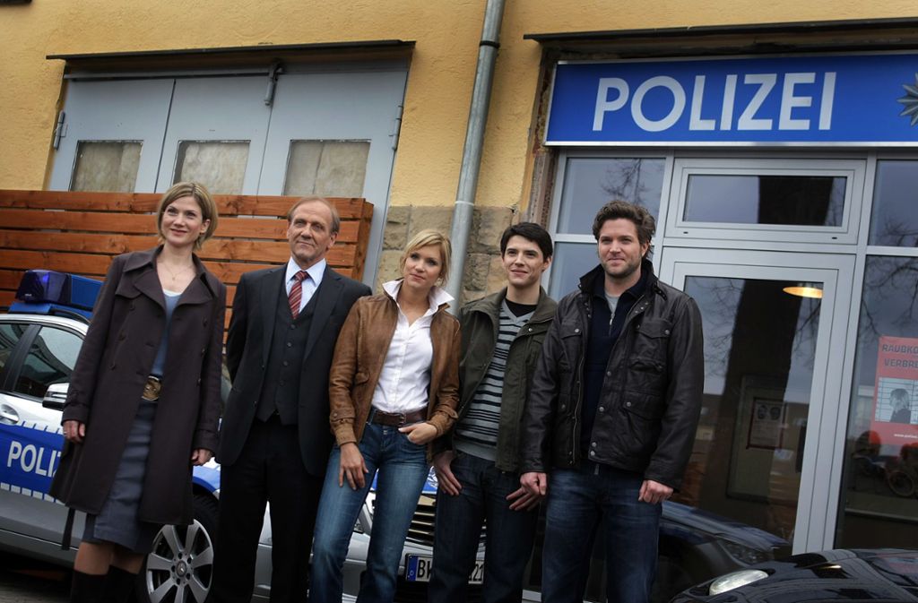 Seit 2009 ermittelt die „Soko Stuttgart“im ZDF. Damals mit dabei(von links): Astrid M. Fünderich , Karl Kranzkowski, Nina Gnädig, Benjamin Strecker und Peter Ketnath.