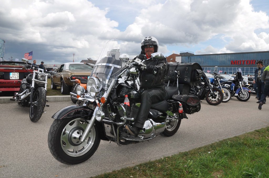 Fans von amerikanischen Boliden kamen beim Harley- und US-Car-Treffen in Böblingen voll auf ihre Kosten.