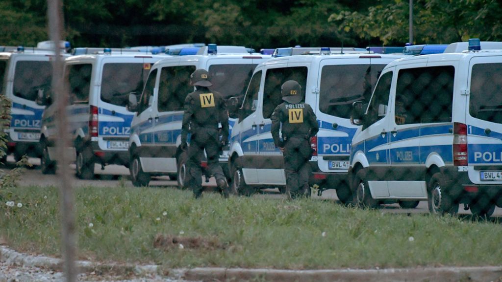 Razzia in Ellwangen: Polizei verteidigt umstrittenen Großeinsatz in Lea