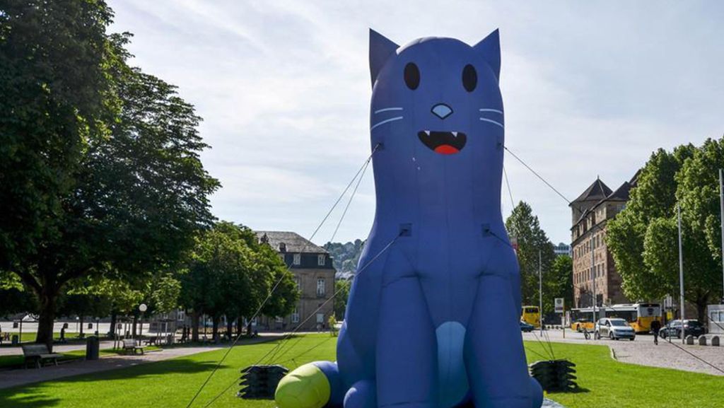 Infokampagne des Landes: Die blaue Katze von Thomas Strobl macht ein Päuschen