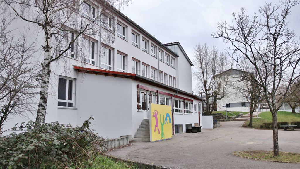 Weitere Coronaverdachtsfälle in Rudersberg werden geprüft: Schulzentrum bleibt doch noch geschlossen