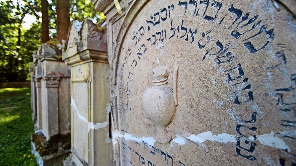 Auf die Plätze:  jüdischer Friedhof in Freudental: Ein Friedhof für zwei Gulden