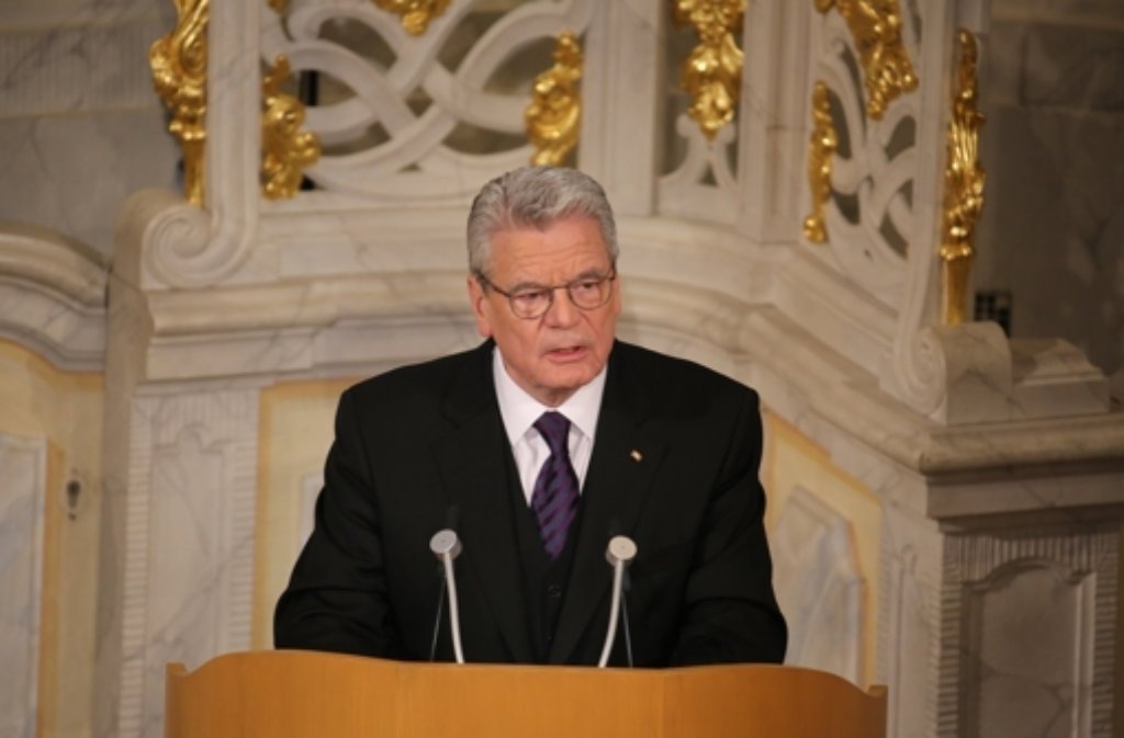 Bundespräsident Joachim Gauck: „Sein Werk ist ein beeindruckender Spiegel unseres Landes und ein bleibender Teil seines literarischen und künstlerischen Erbes.“