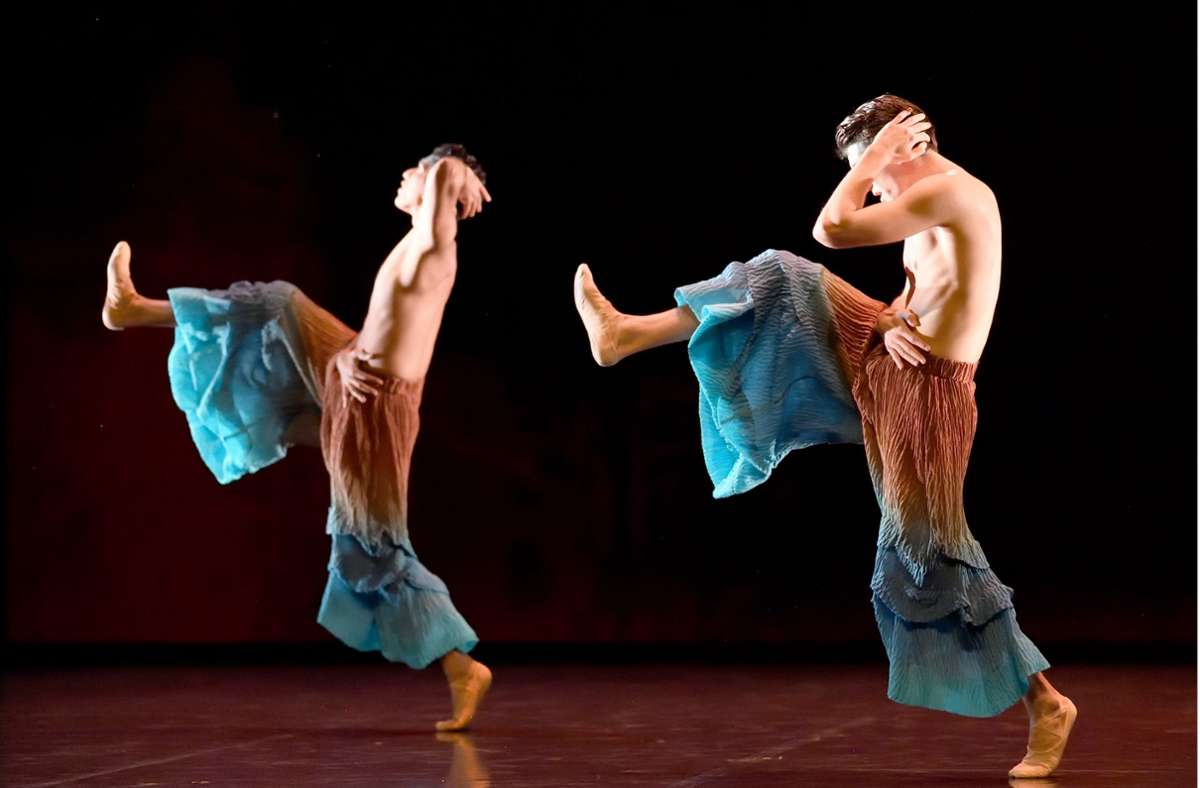 „Chrysalis“ heißt das erste Ballett, das die italienische Tänzerin Vittoria Girelli für ihre Kollegen choreografierte.