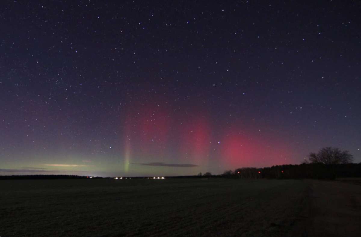 Polarlichter bei Jerichow in Sachsen-Anhalt.