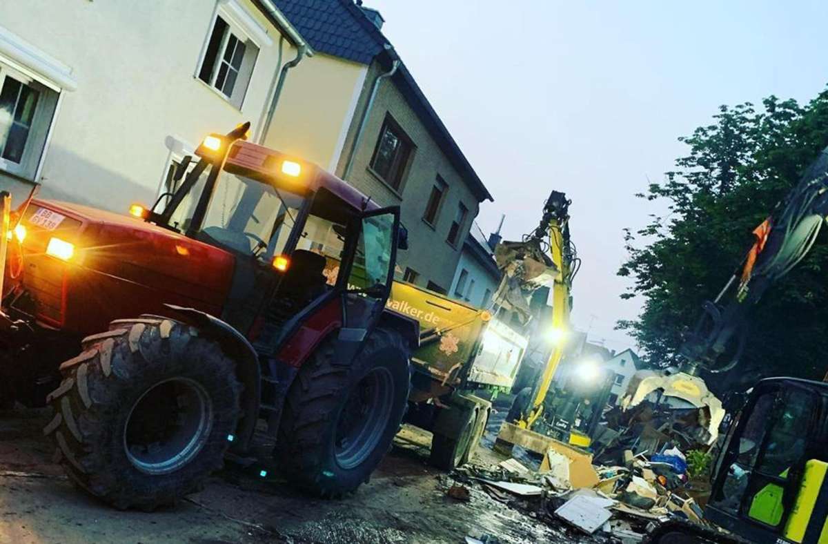 Der Traktor aus Hildrizhausen im Dauereinsatz