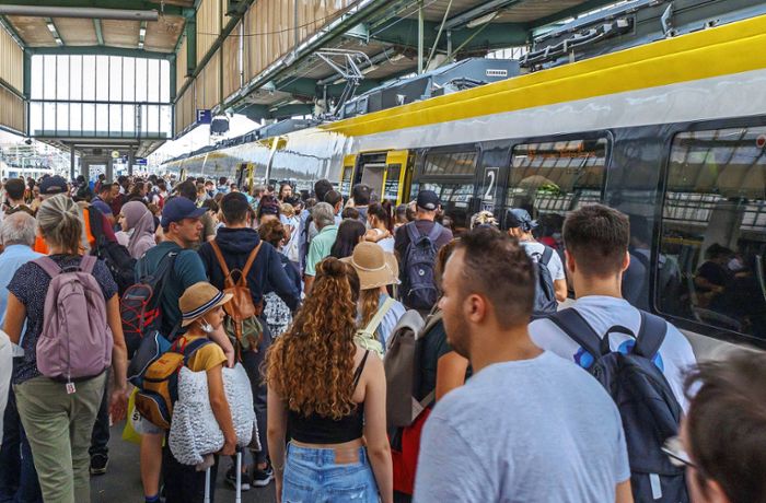 Regionalverkehr in Stuttgart ab Ende 2025: Mehr Angebote für Bahnfahrer und robustere Fahrpläne?
