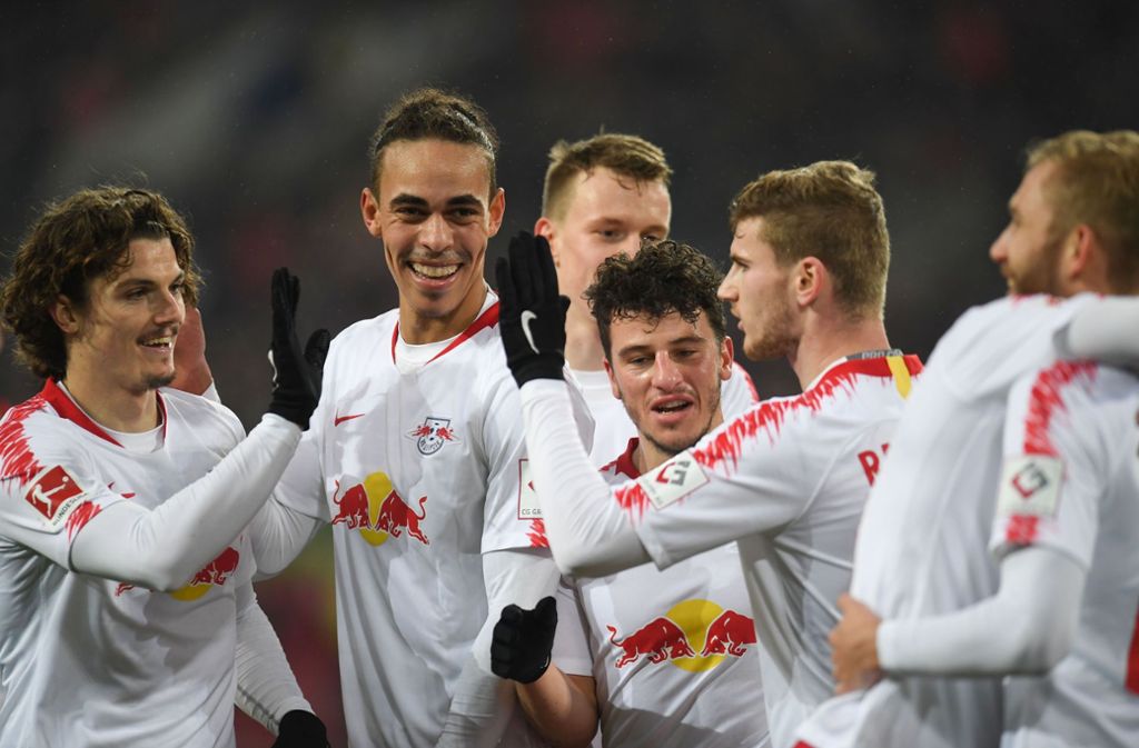RB Leipzig ist als Tabellenvierter auf Champions-League-Kurs. Gehaltstechnisch landen Timo Werner und Co. mit 1,72 Millionen Gehalt im Schnitt auf Rang sechs.