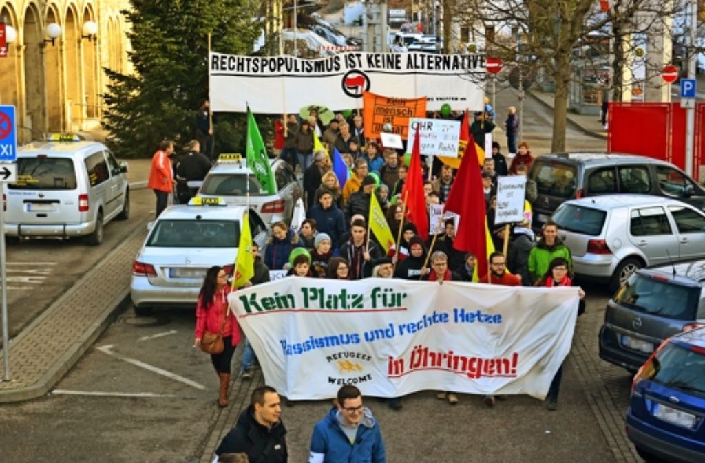 Ein breites Bürgerbündnis zieht in  Öhringen gegen die Rechten zu Felde. Foto: Kurz