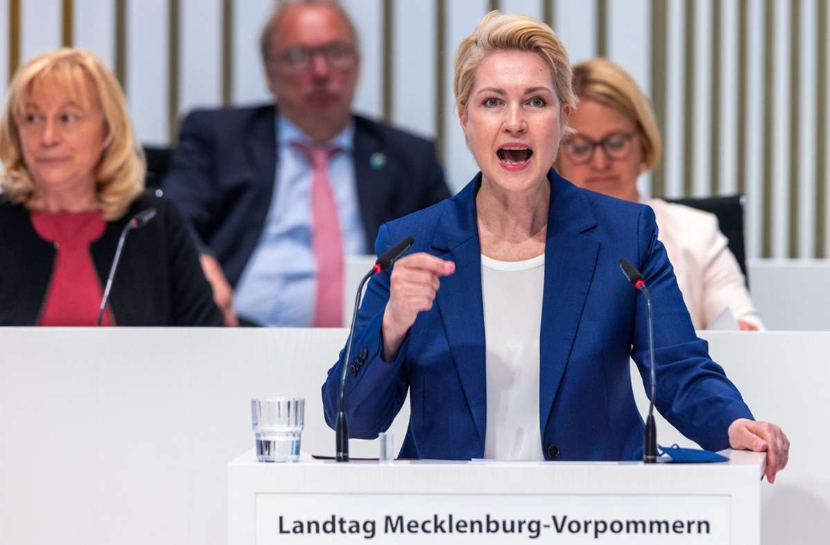 Manuela Schwesig, Ministerpräsidentin in Schwerin, steht wegen der Vorgänge um die landeseigene Klimastiftung massiv unter Druck. Foto: dpa/Jens Büttner